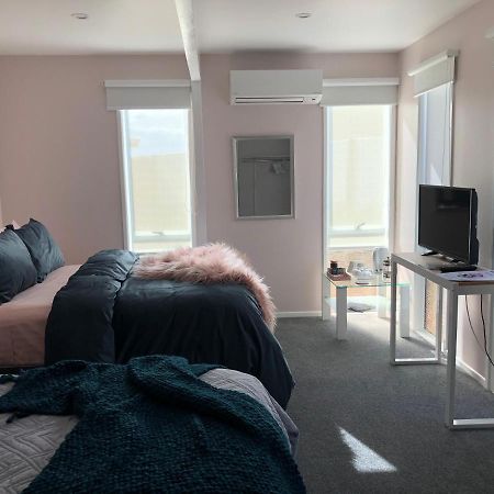 Allie'S Hill Top Haven Bed & Breakfast Whanganui Exterior foto
